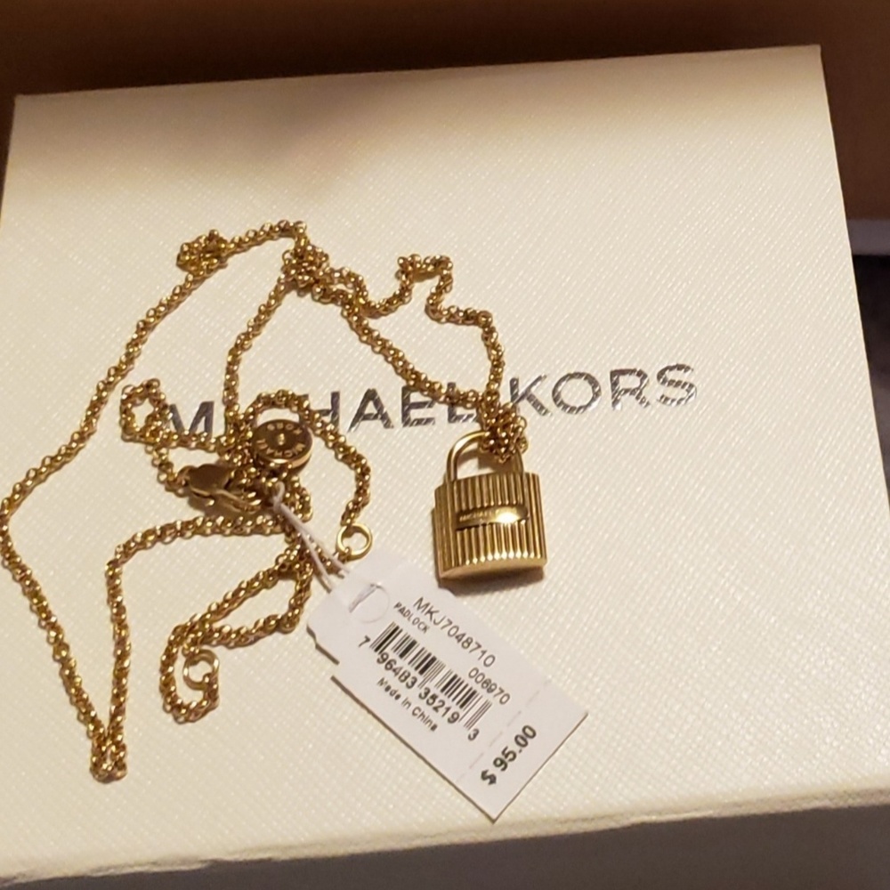 Michael Kors Neckalce